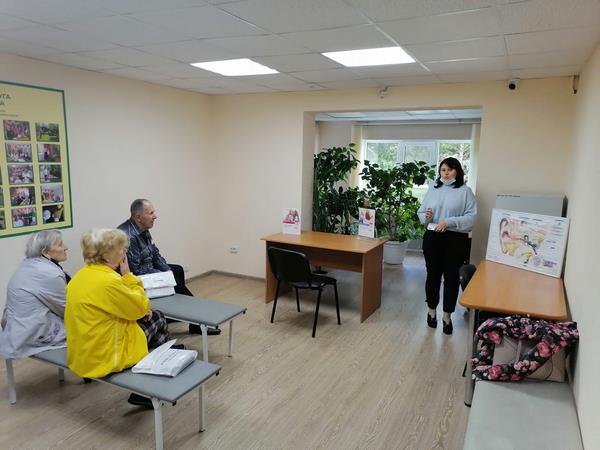 Встреча врача-сурдолога Елены Булгаковой со слабослышащими